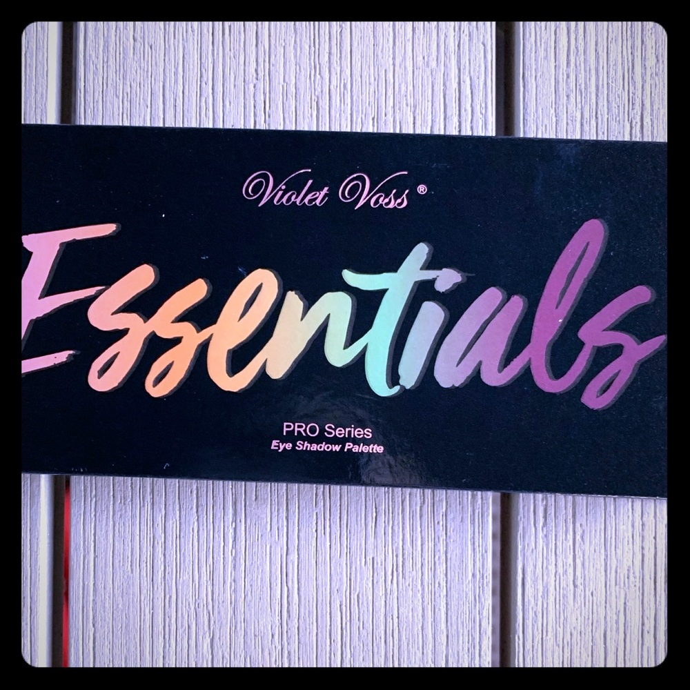 Essentials Eye Palette by Violet Voss